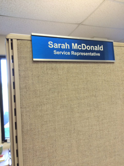 Cubicle Nameplate Holders with Custom Nameplates - Nap-Nameplates.com