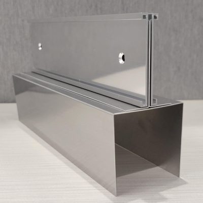 Double Cubicle Crest Over the Cube